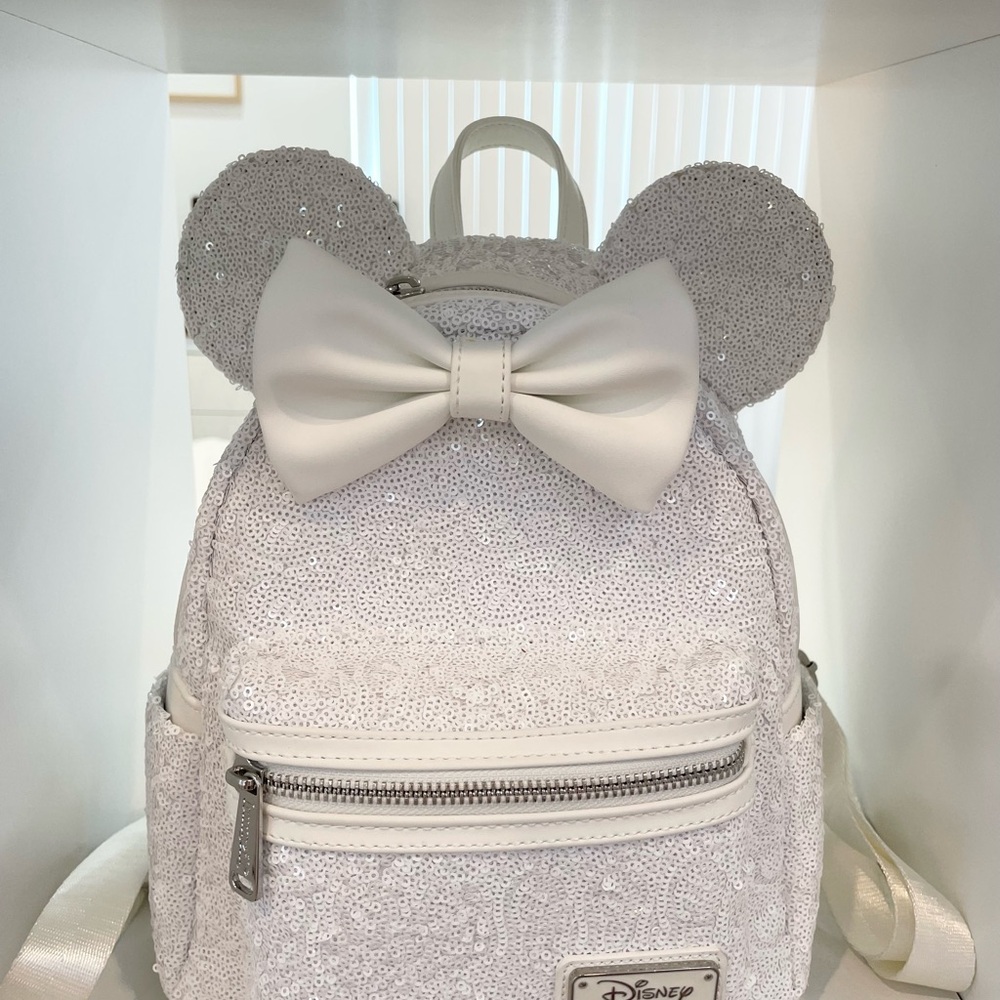 Disney Loungefly White Sequin Mickey  Backpack (The Wedding Dress collection)